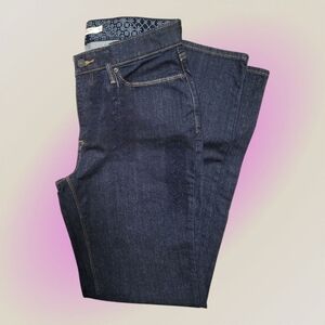 525 Perfect Fit Levi's Women's Dark Blue Jeans